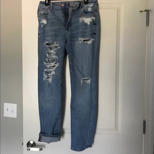American eagle mom jean